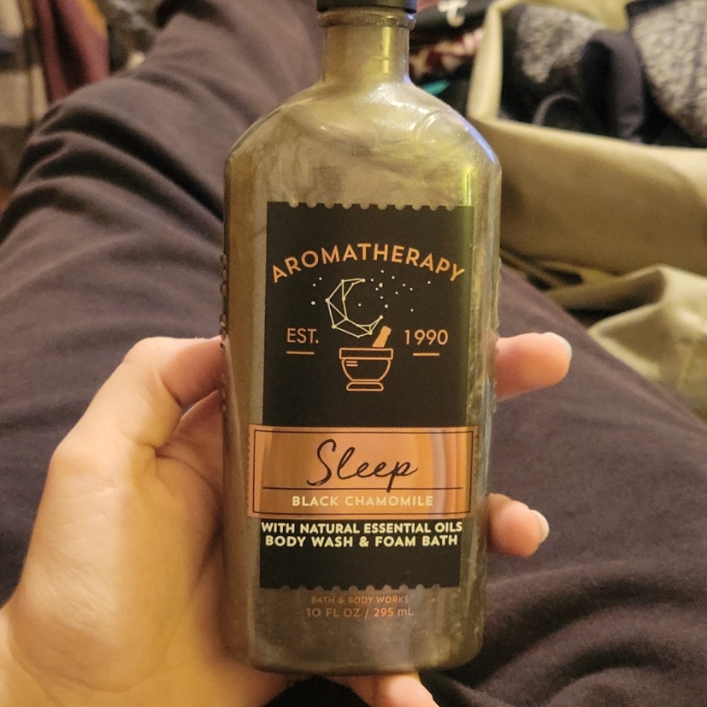Bath & Body Works Aromatherapy Black Chamomile Body Wash